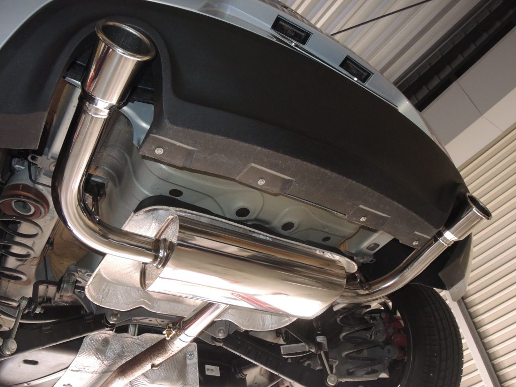 アルファロメオ ジュリエッタ ヴェローチェ(ABA-94018P) lxy スポーツ