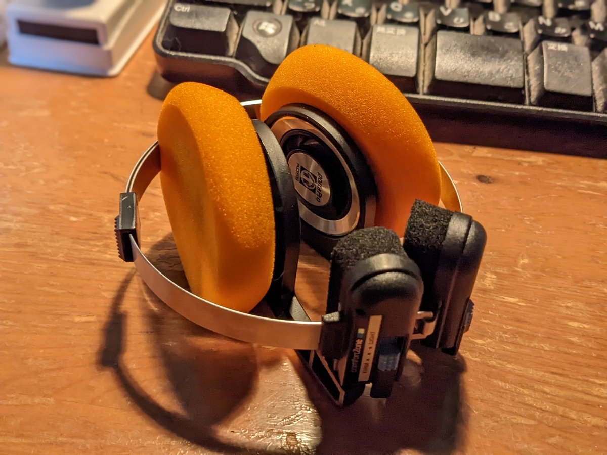 レビュー】KOSS PORTAPRO MMCX化カスタムでよりラフに聴ける一品に