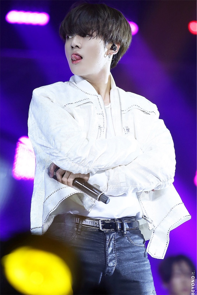 THE WINGS TOUR 2017 BTS LIVE in 大阪 - ジョングクのブログはじめ