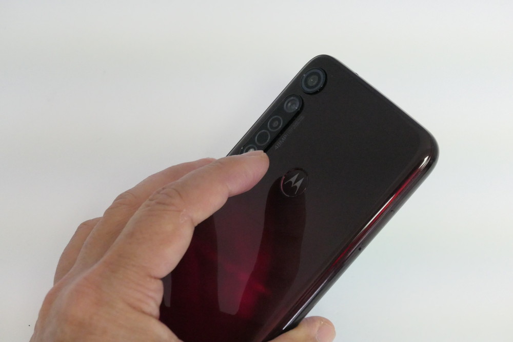 このカメラで3万円台は上出来、モトローラの新機種「moto g8 plus