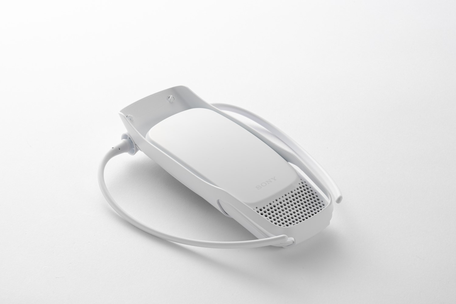 ソニーの着るエアコン、ペルチェ素子機器「REON POCKET 3」の冷え具合