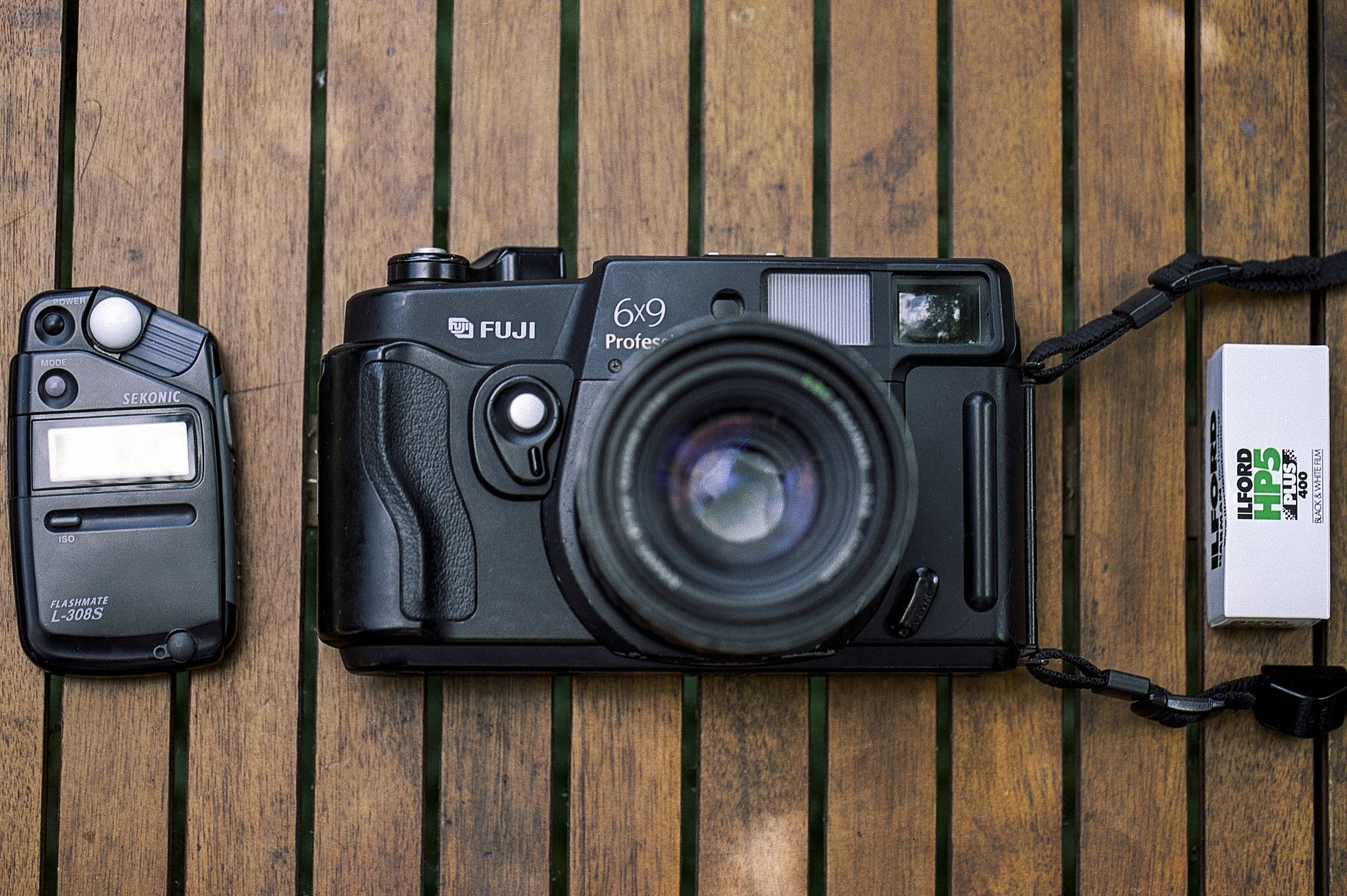 Lomopedia: Fuji GW690III · Lomography