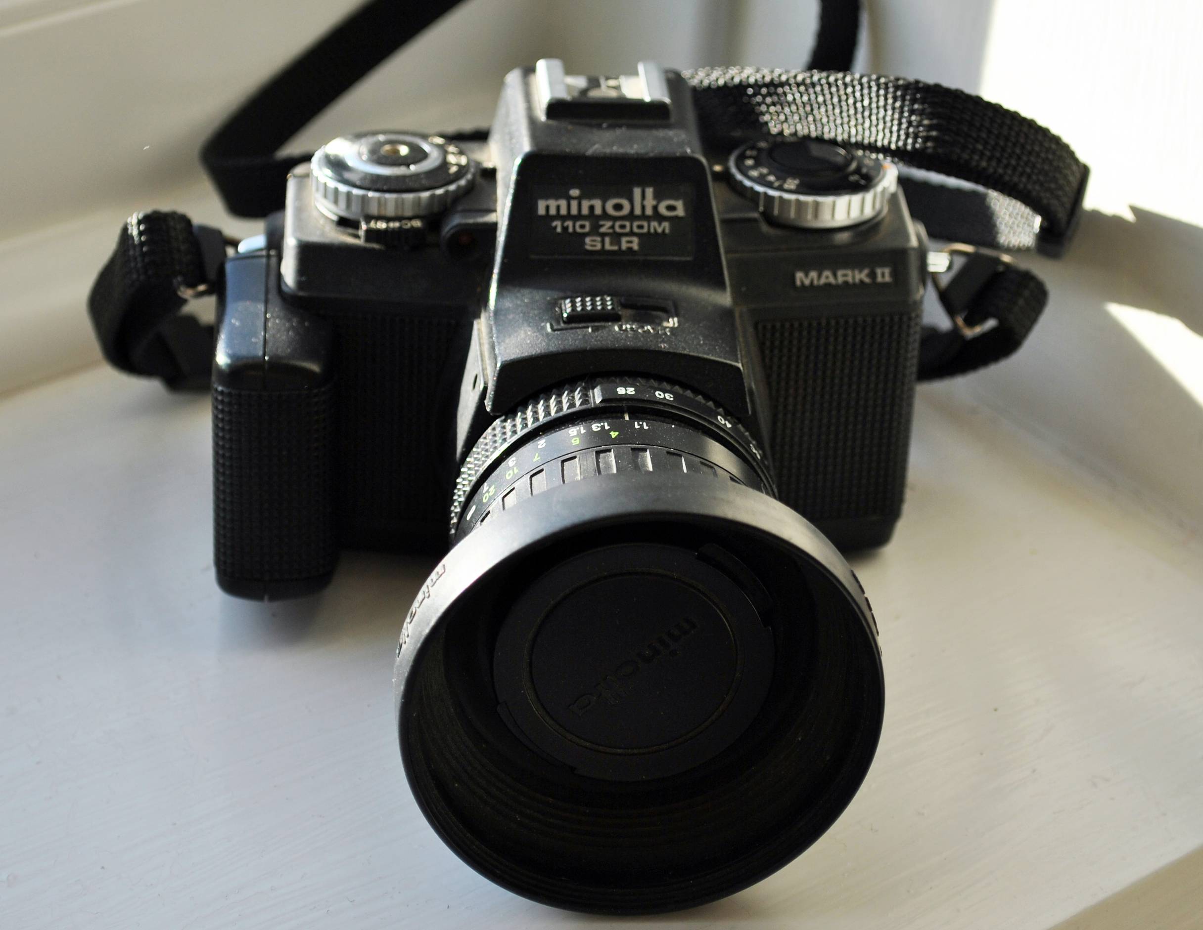 Minolta 110 Zoom SLR MkII · Lomography