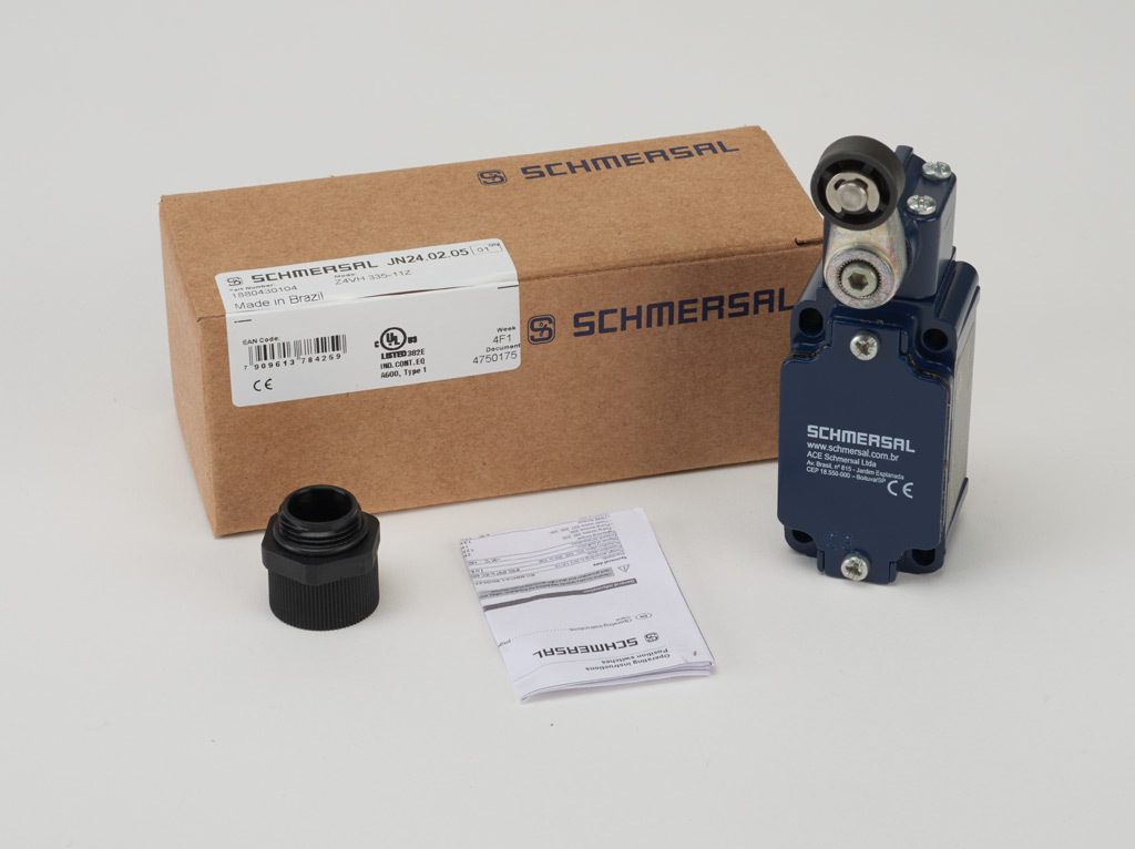 Limit Switch: side rotary lever with plastic roller (PN# Z4VH-335