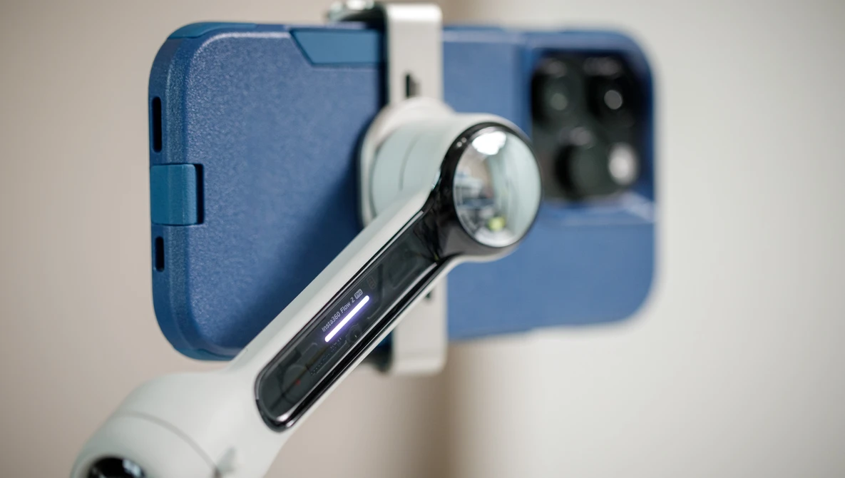 We Review the Latest Pro Smartphone Stabilizer: Insta360 Flow 2