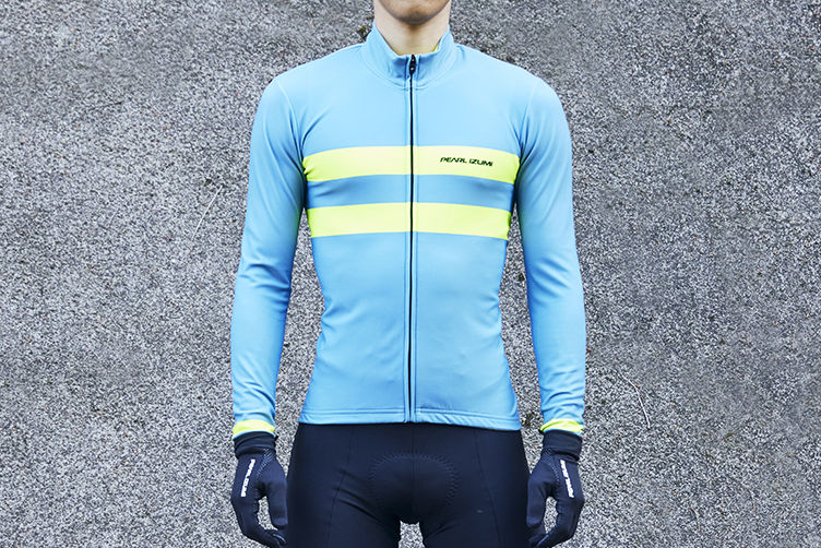 2つのフィット感から選べる「イグナイト ウィンター レース ジャージ