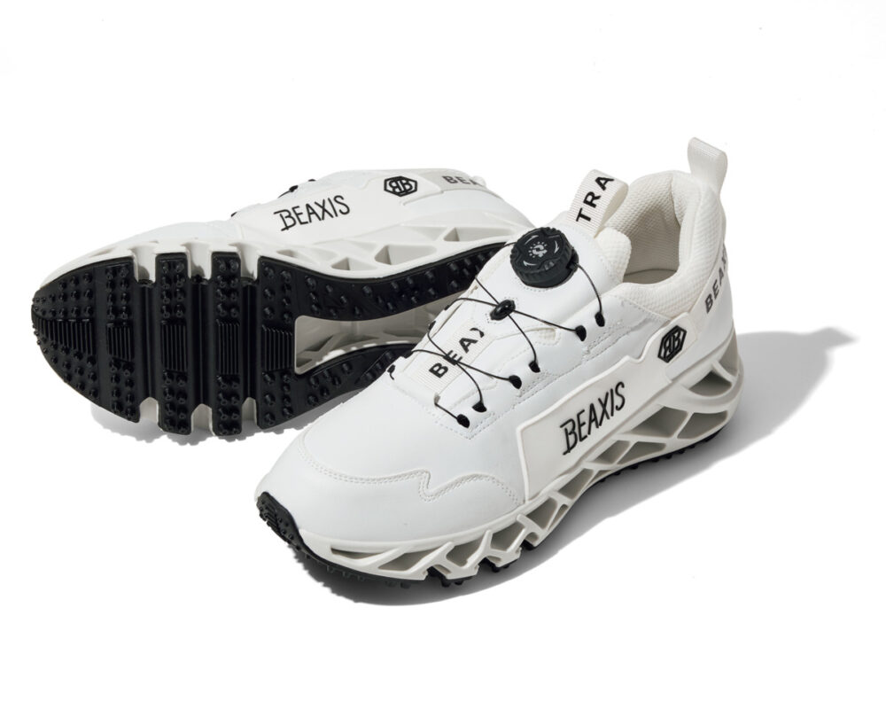 揺れない足元、 その答えは「BEAXIS」｜GOLF SHOES OF THE YEAR 2025