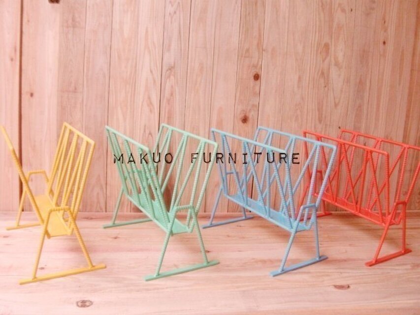 アイアンマガジンラック オレンジ | iichi 日々の暮らしを心地よくする