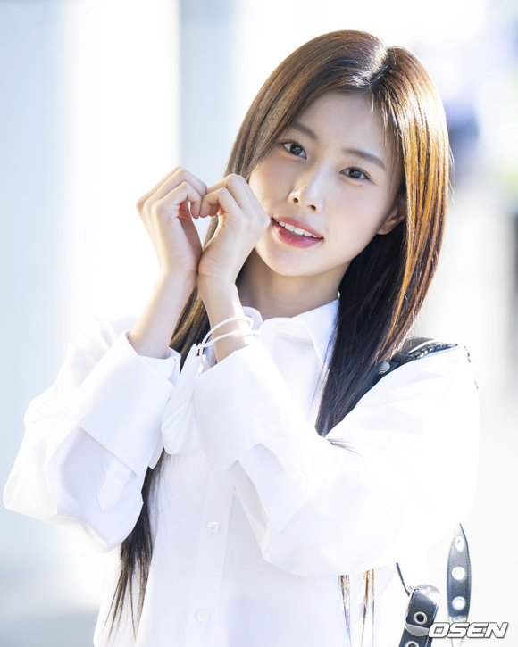 PHOTO】IZ*ONE出身カン・ヘウォン、初のファンミーティングのため日本