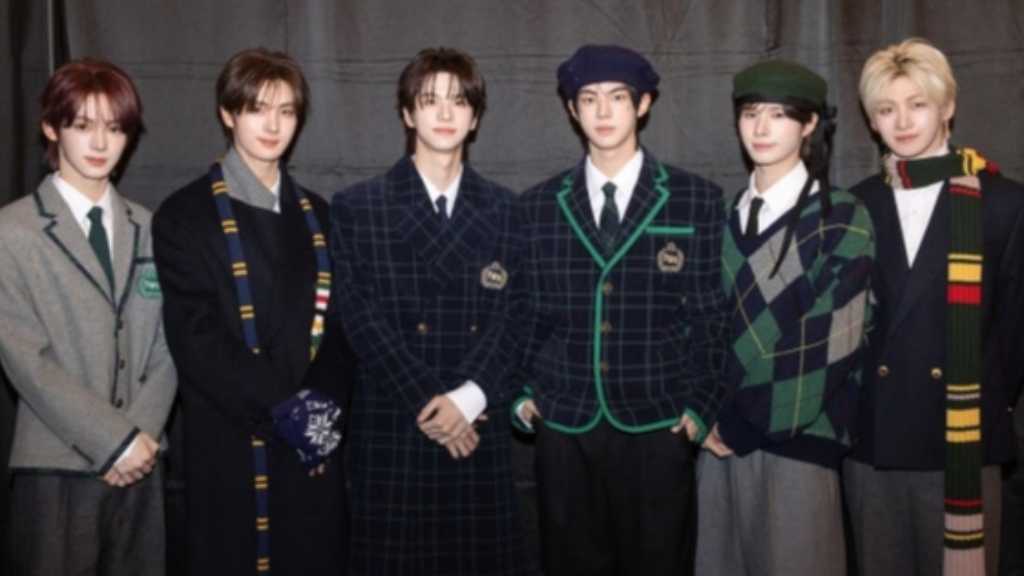 TWS、可愛すぎる愛嬌＆ダンスブレイクまで！「SBS歌謡大典」のステージ