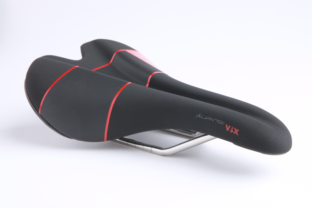 Fizik Aliante VSX Kium saddle review | Cycling Weekly
