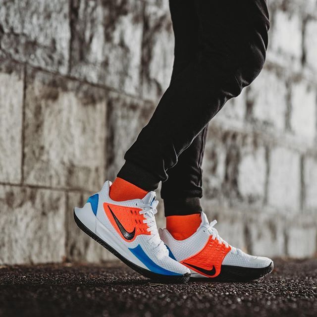 ナイキ カイリー ロー 2 ホワイト【7/1発売】 | スニーカーダンク