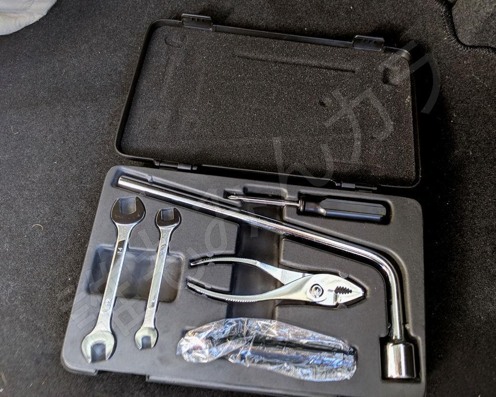 トヨタ(純正) 車載工具セット のパーツレビュー | セルシオ(笑む虎くん