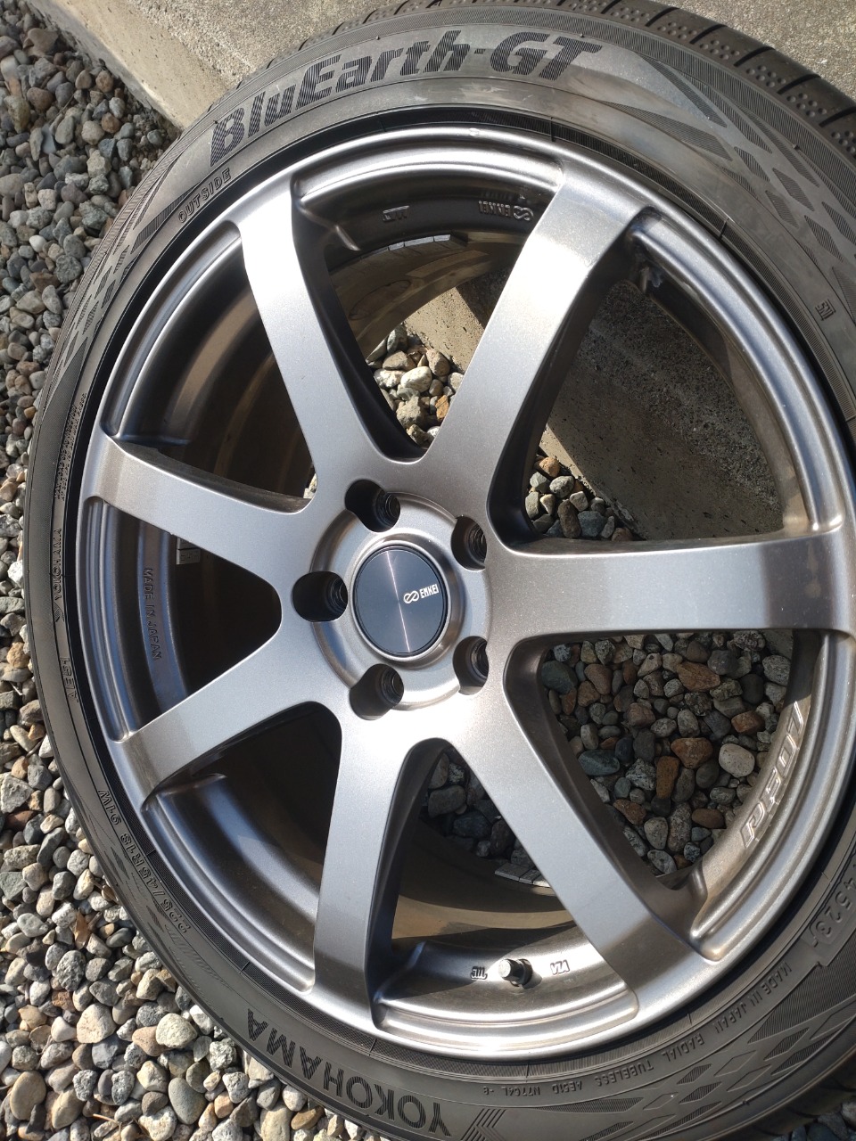 気付いてから10ヶ月後のホイール補修です・・・(￣∇￣;)｜ふくっちー