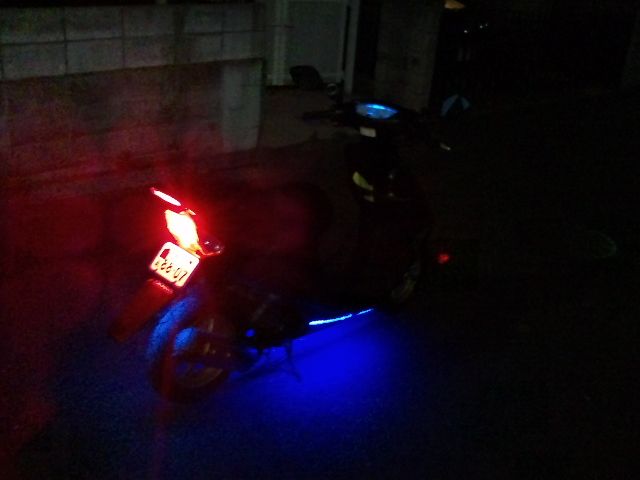 アンダーネオン ワイスピみたいにしちゃおう!! vol.2（ホンダ Live Dio