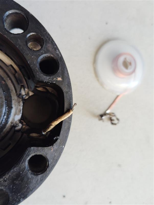 パワーロッキングハブ修理（トヨタ ランドクルーザー70・HZJ / PZJ