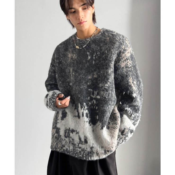 JaVaジャバコラボ》視線を釘付け。アブストラクト柄ニットプルオーバー