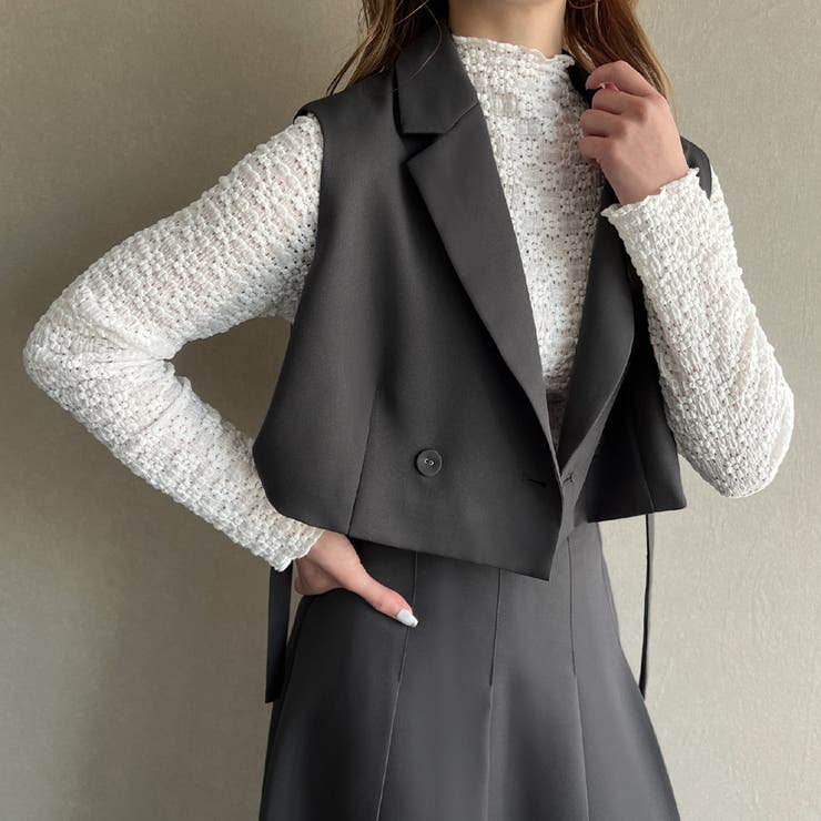 サイドベルトショートベスト＋プリーツスカートセットアップ[品番