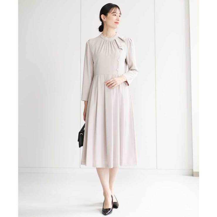 サテンジョーゼットパール調ドレープデザインワンピース/洗える[品番