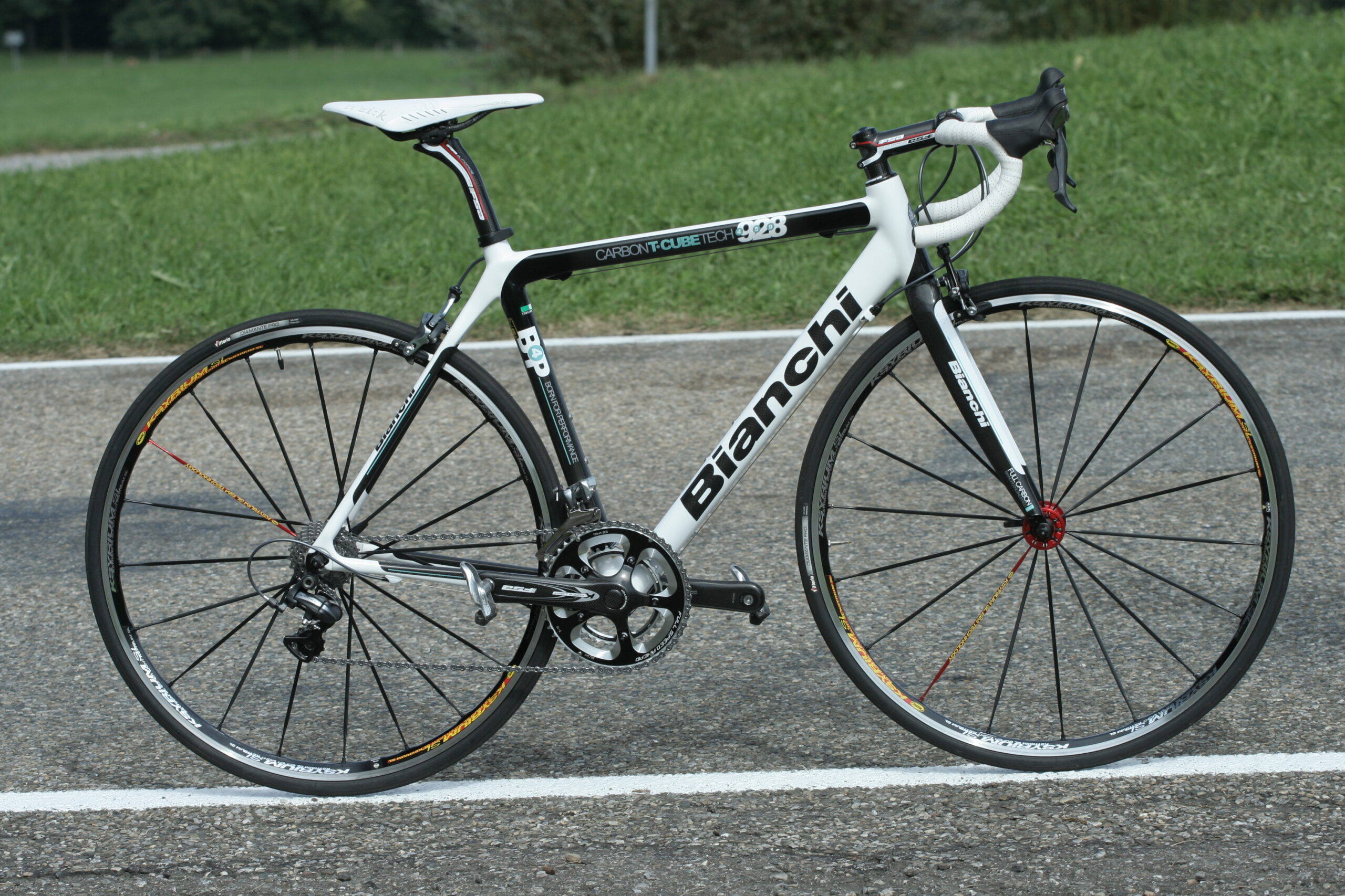 Bianchi 928 Carbon T Cube B4P - Cycling News | Bike Reviews | road.cc