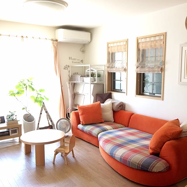 IKEA オレンジのソファーのおすすめ商品とおしゃれな実例 ｜ RoomClip