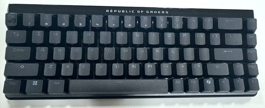 ASUS エイスース M605 ROG Falchion Ace HFX 有線 英語配列ミニサイズ