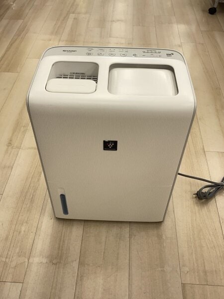 SHARP(シャープ) / 加湿器 HV-R120-W | 中古品の販売・通販なら