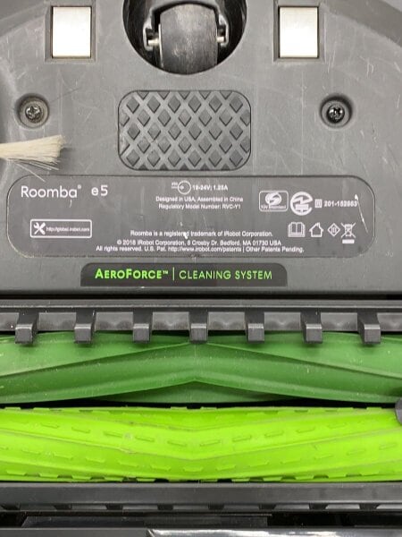 iRobot(［カデン］アイロボット) / 掃除機 ルンバ e5 e515060 | 中古品