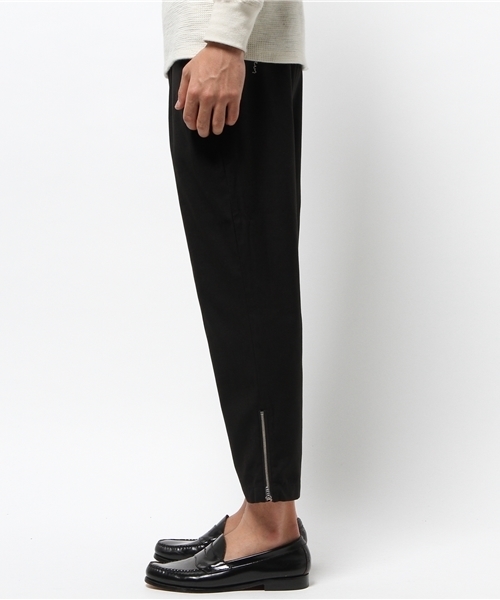 Lui's（ルイス）の「Lui's(ルイス) 裾ZIPタックウールパンツ