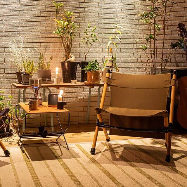 Hang Out｜Pole Low Chair｜ローチェア – チェア・ソファ専門通販