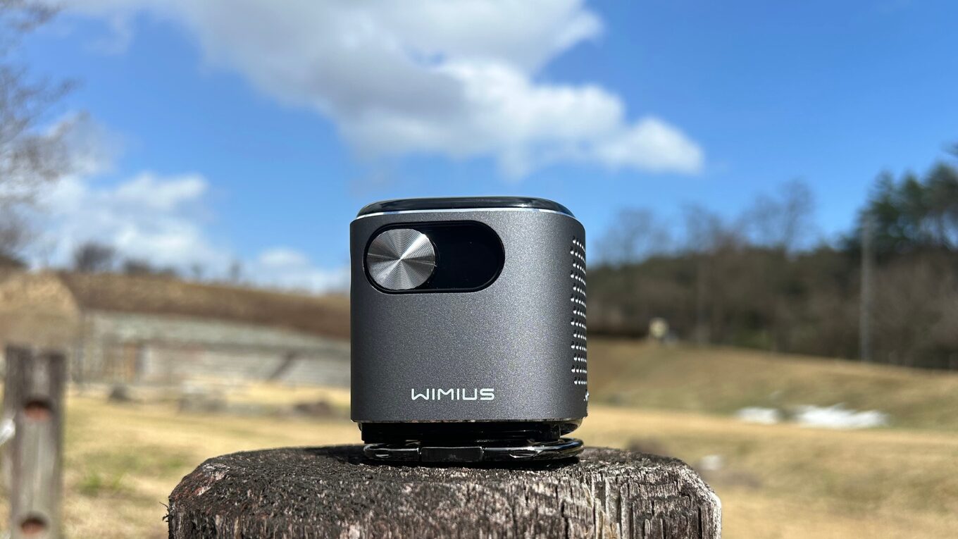 キャンプに最適のモバイルプロジェクター】WIMIUS Q2を徹底レビュー