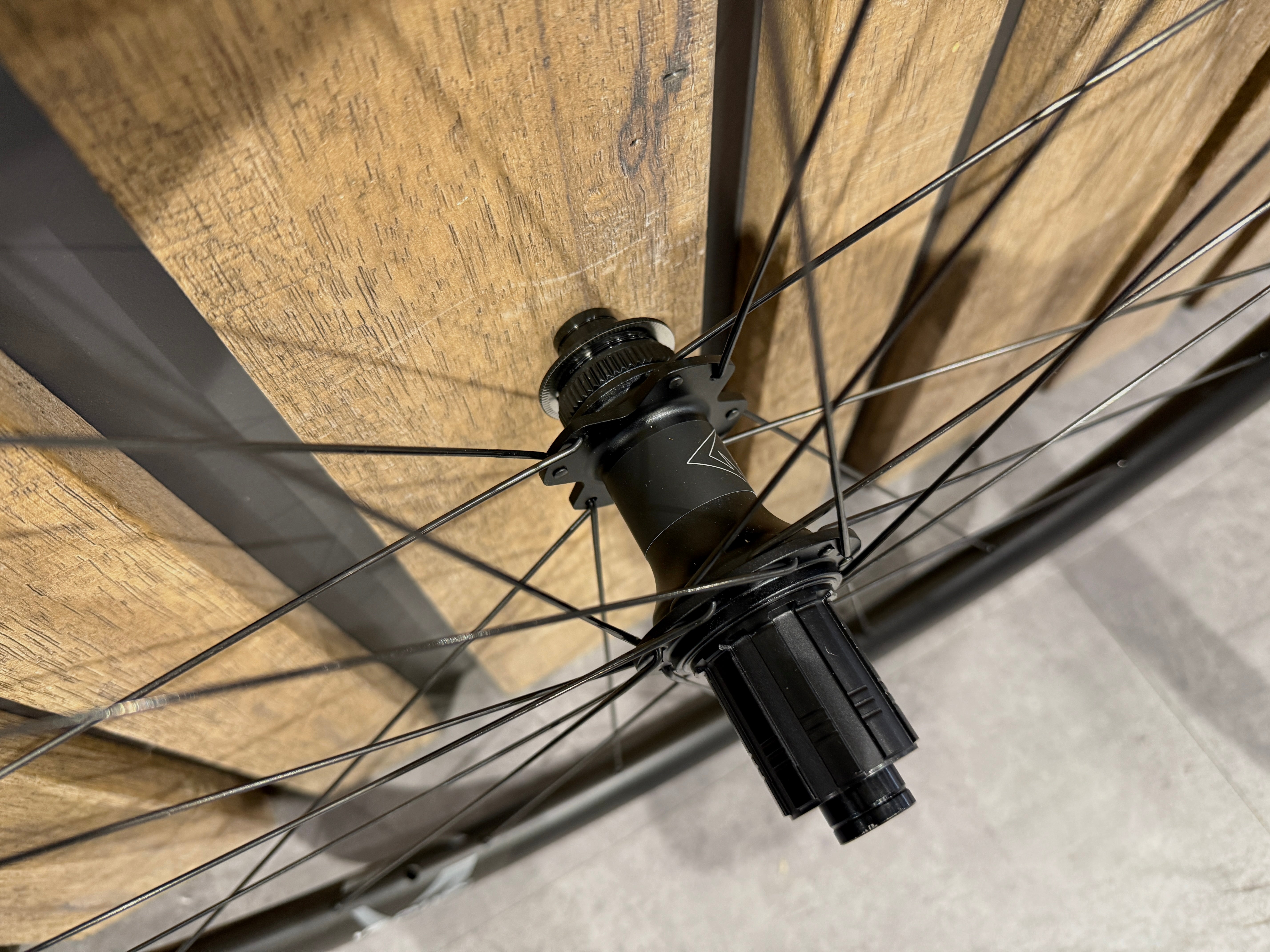 VELOMANN PALLADIUM Carbon Disc Wheelset U. – Cicli Drigani s.r.l.