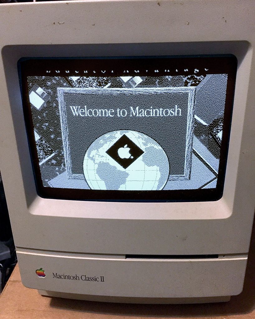 Macintosh Classic II Color Hackintosh : 7 Steps (with Pictures