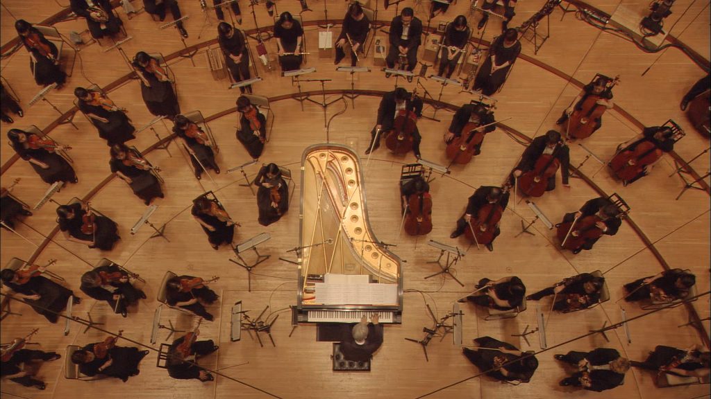 指揮・坂本龍一✕東京フィルハーモニー交響楽団による伝説の公演が