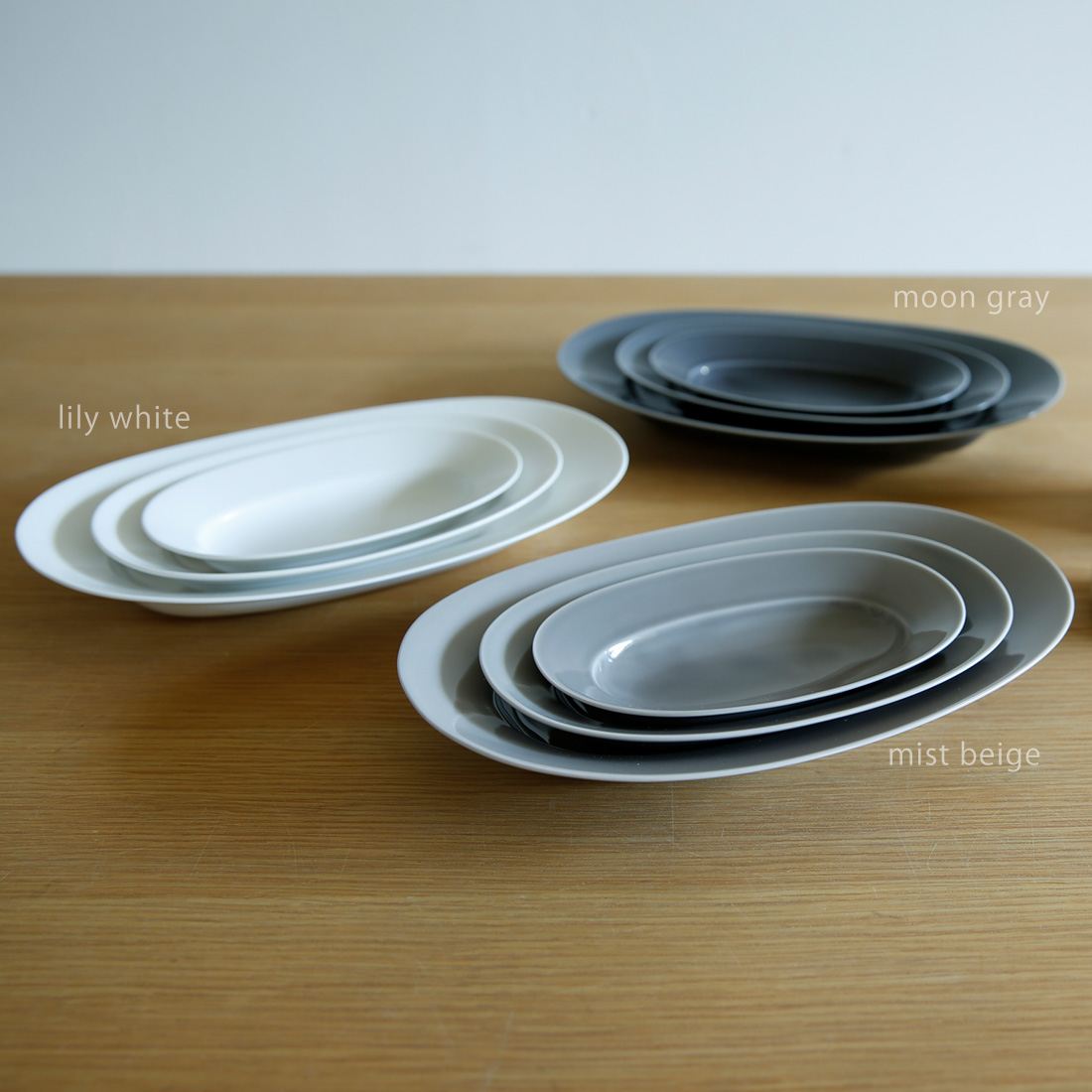 yumiko iihoshi porcelain （イイホシユミコ）/ Oval plate M