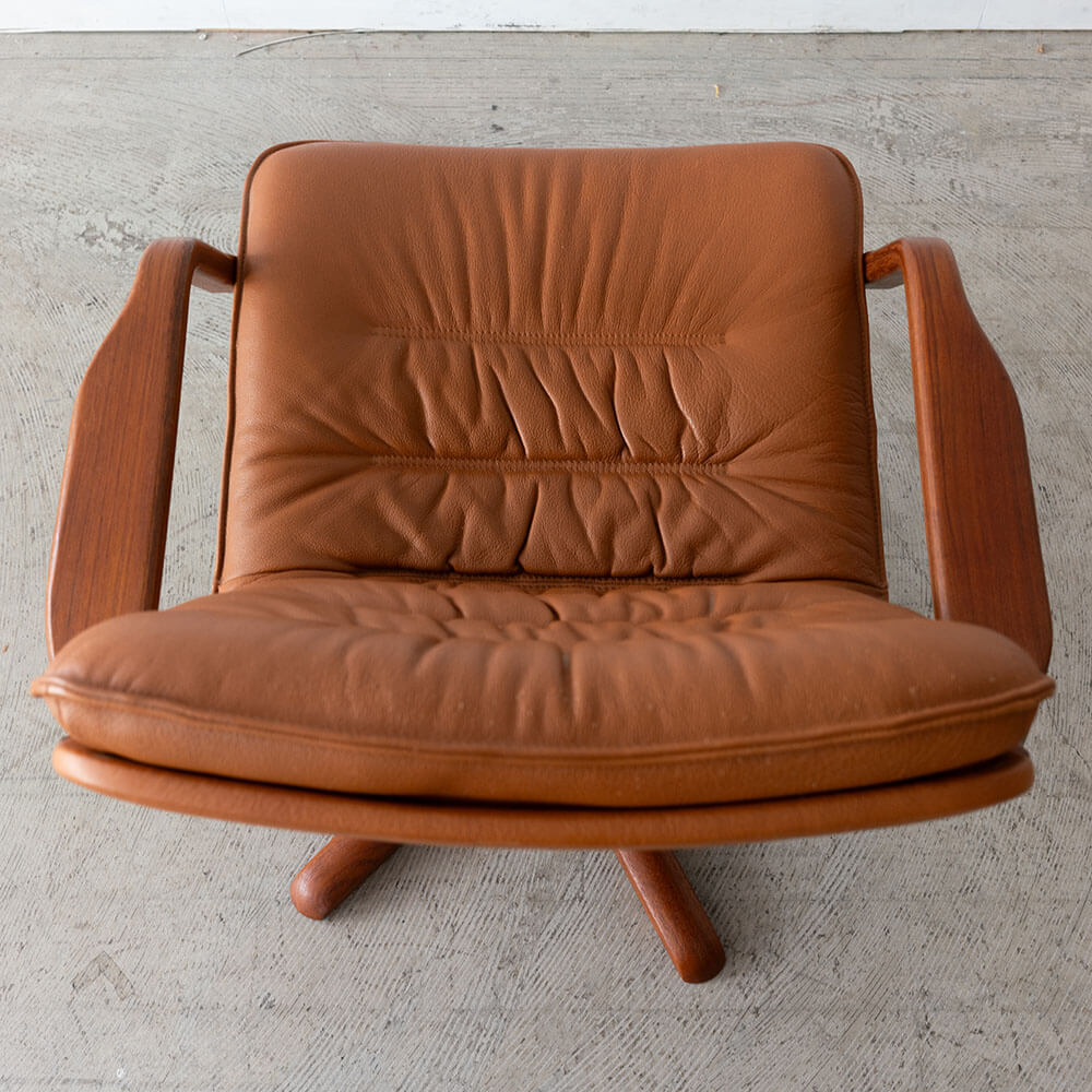 アップサイクル品］ BERG FURNITURE 1Pソファ 本革 A | cocochi