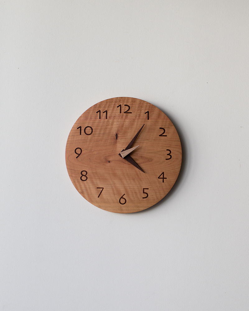 木の掛け時計 maru 260 山桜 | cocochi ｜ 家具と服と暮らしの店｜静岡