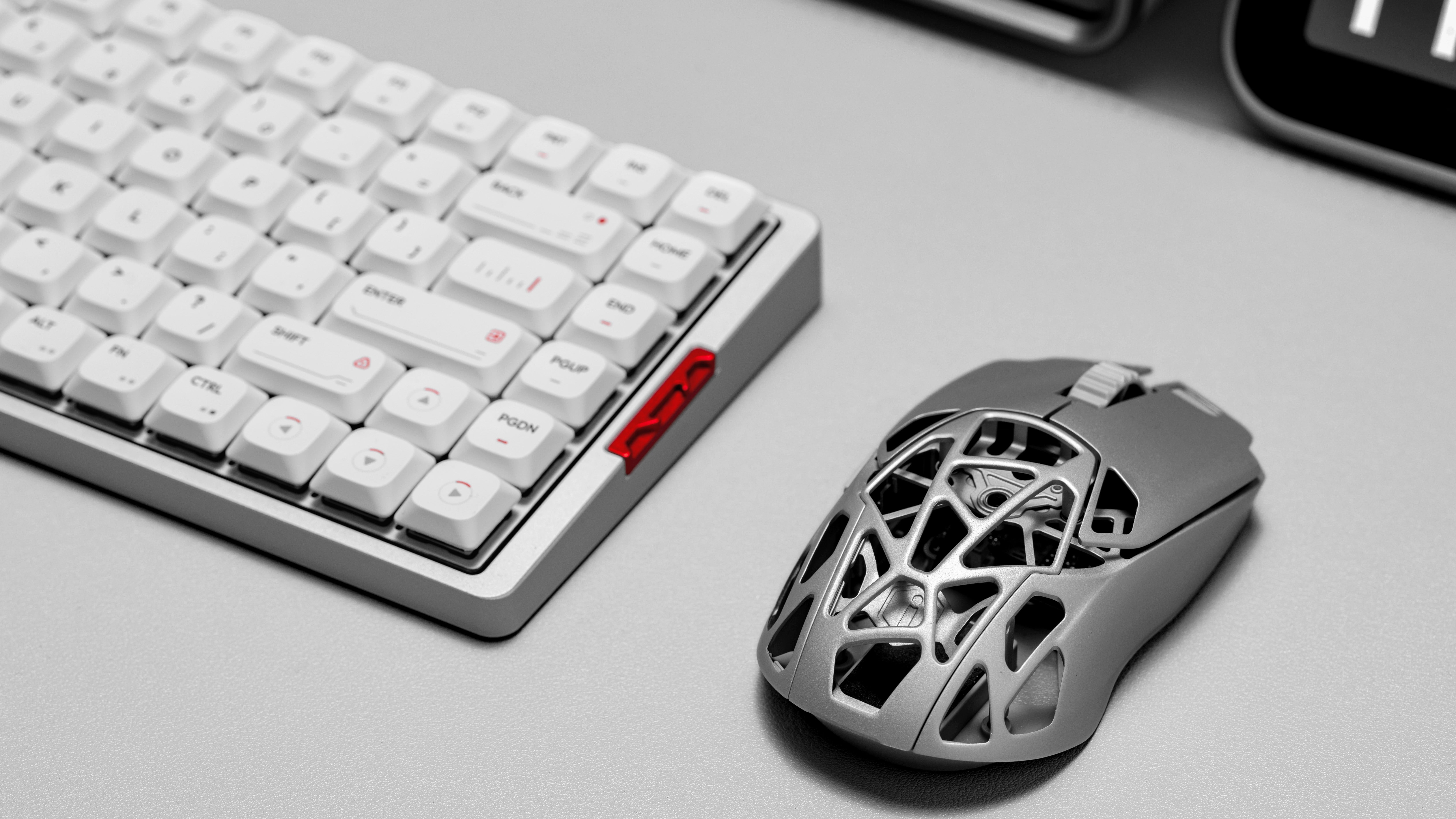 IQUNIX MQ80 Aluminum Low Profile Mechanical Keyboard – Coffeekeys