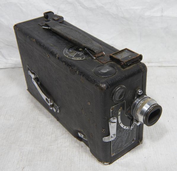 Cine Kodak Model B Camera | Science Museum Group Collection