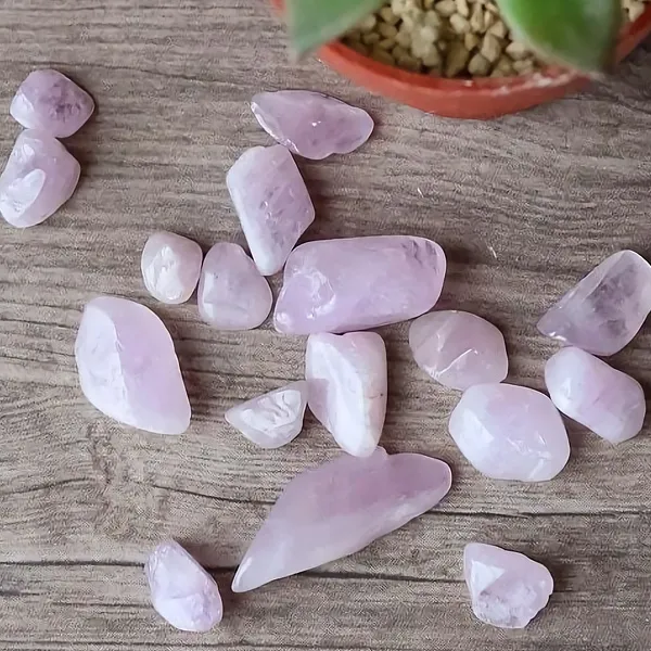 粒販売】アフガニスタン産 カラーレスクンツァイト（スポジュメン） 丸