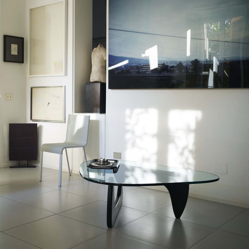 Vitra（ヴィトラ）Coffee Table（コーヒー テーブル）ブラックアッシュ