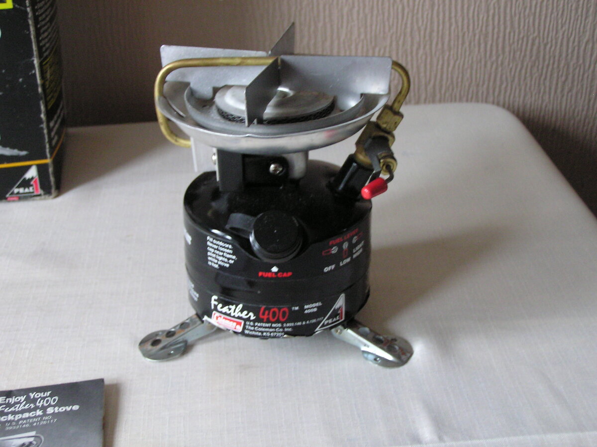 Coleman Peak1 Feather 400 | Classic Camp Stoves