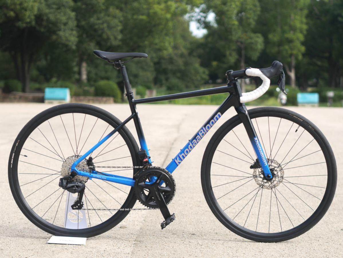 サイクルショップカンザキ千里店 / STRAUSS RACE 3 105 Di2