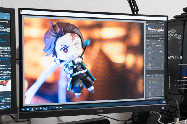 BenQ SW240レビュー｜24.1インチのカラーマネジメントモニター
