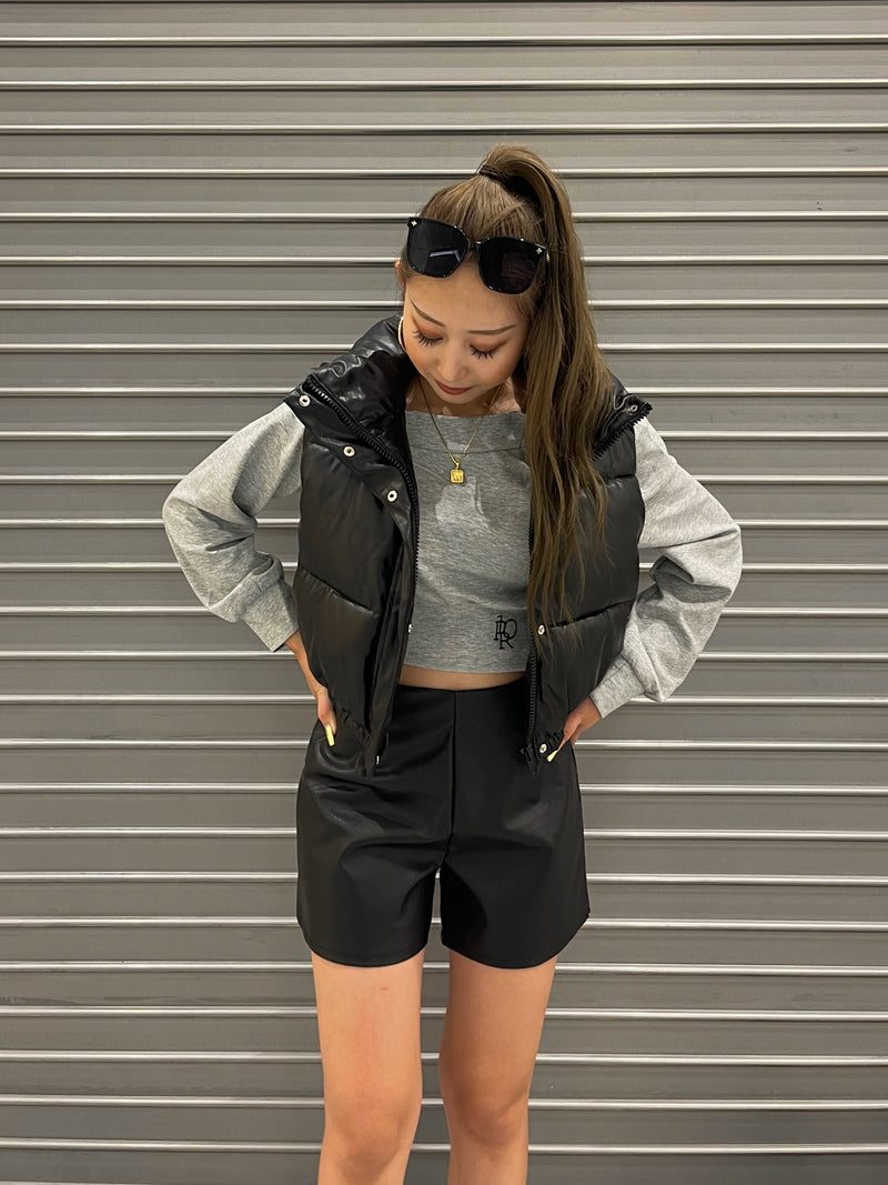 フェイクレザーショートパンツ DPB73114 – CRAMMY