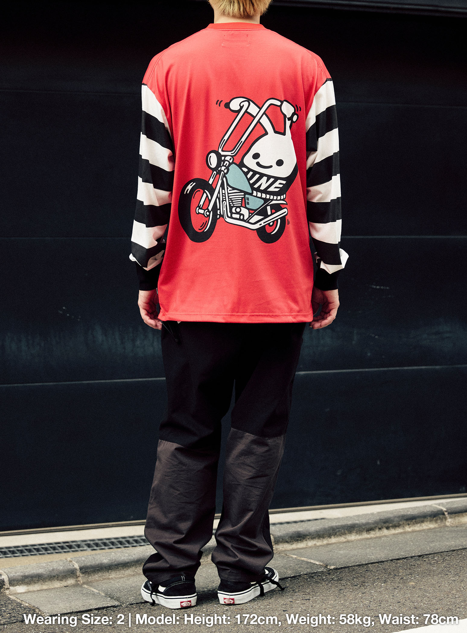 うさちゃんカスタムバイクロングスリーブカットソー｜ウサギがいる