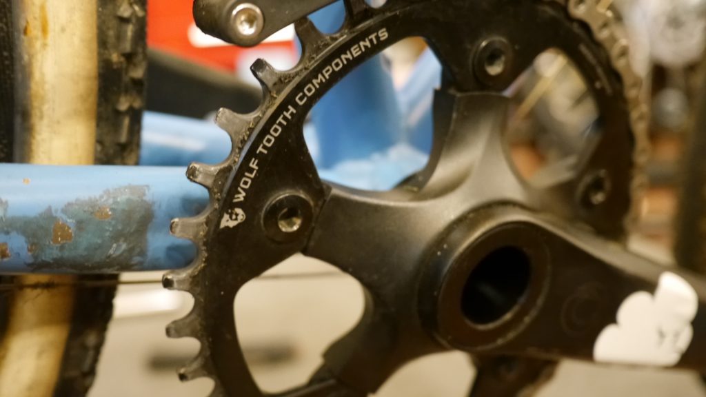 Wolf Tooth「ウルフトゥース」 のチェーンリングでフロントシングルへ