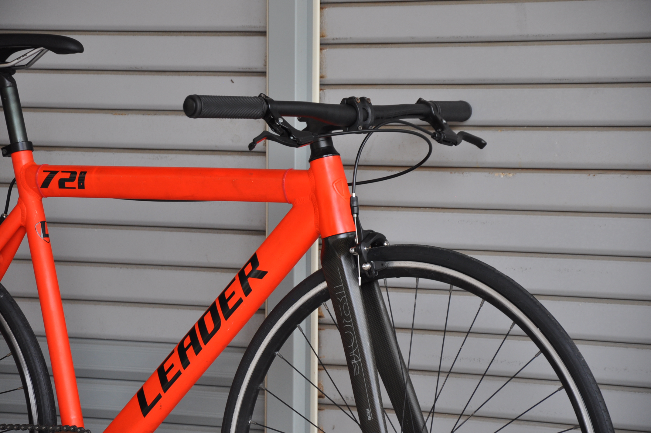 LEADER 721 TR フラットバーカスタム | enidからのお知らせ | サイクル