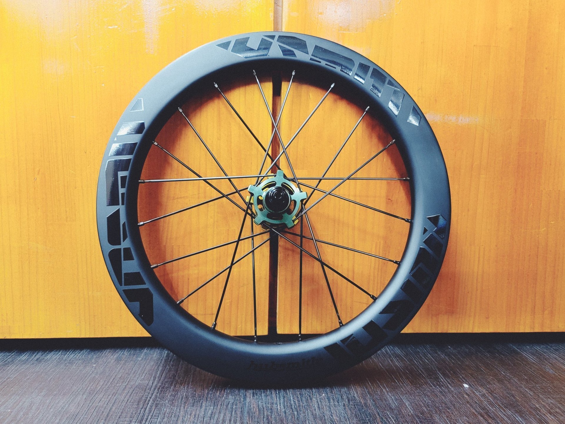 最終値下げ！birdy R 18inchホイール（デュラエーススプロケ付