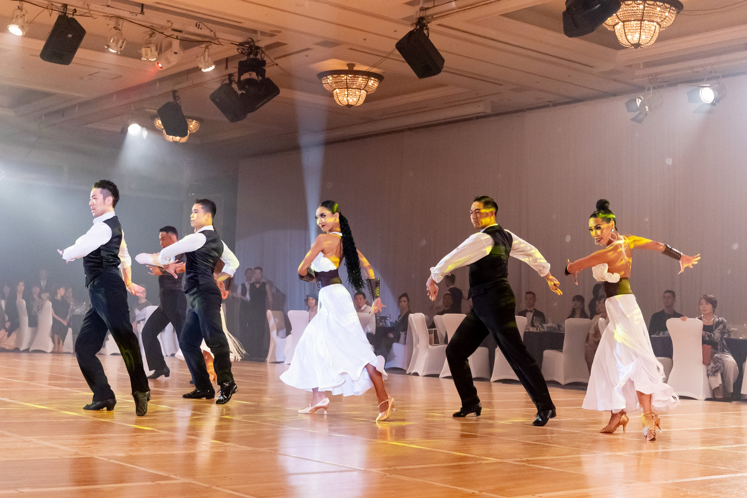 レンタル】FMドレス / Whiteロングフリンジ – Dance Shop Reve